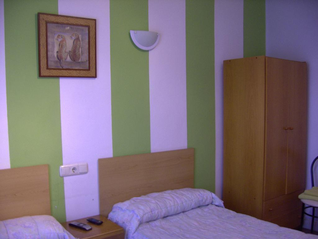 Pension Gema Ирун Екстериор снимка